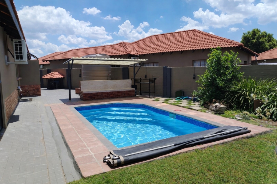 3 Bedroom Property for Sale in Waterkloof A H North West